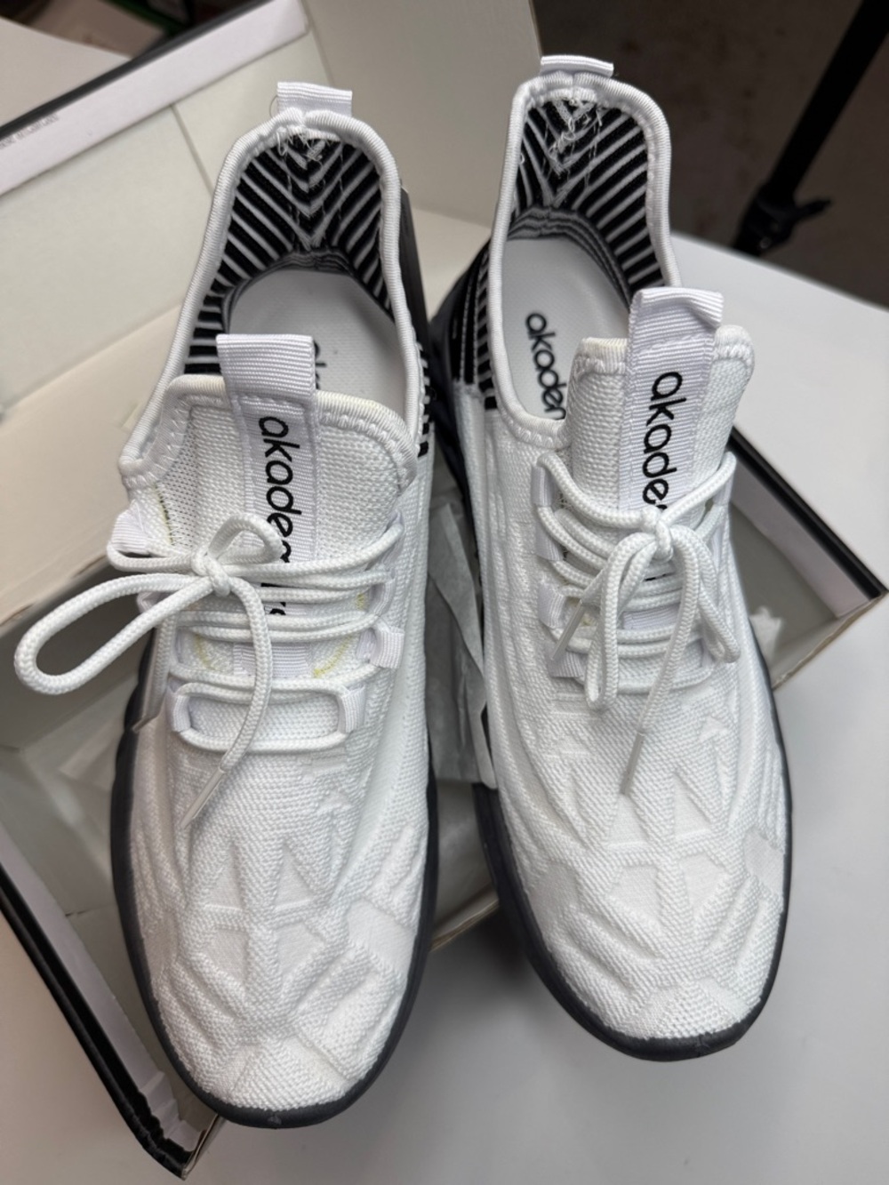 Akademiks Men's Fit Fashion Sneakers- Size 9M - Picture 7 of 10
